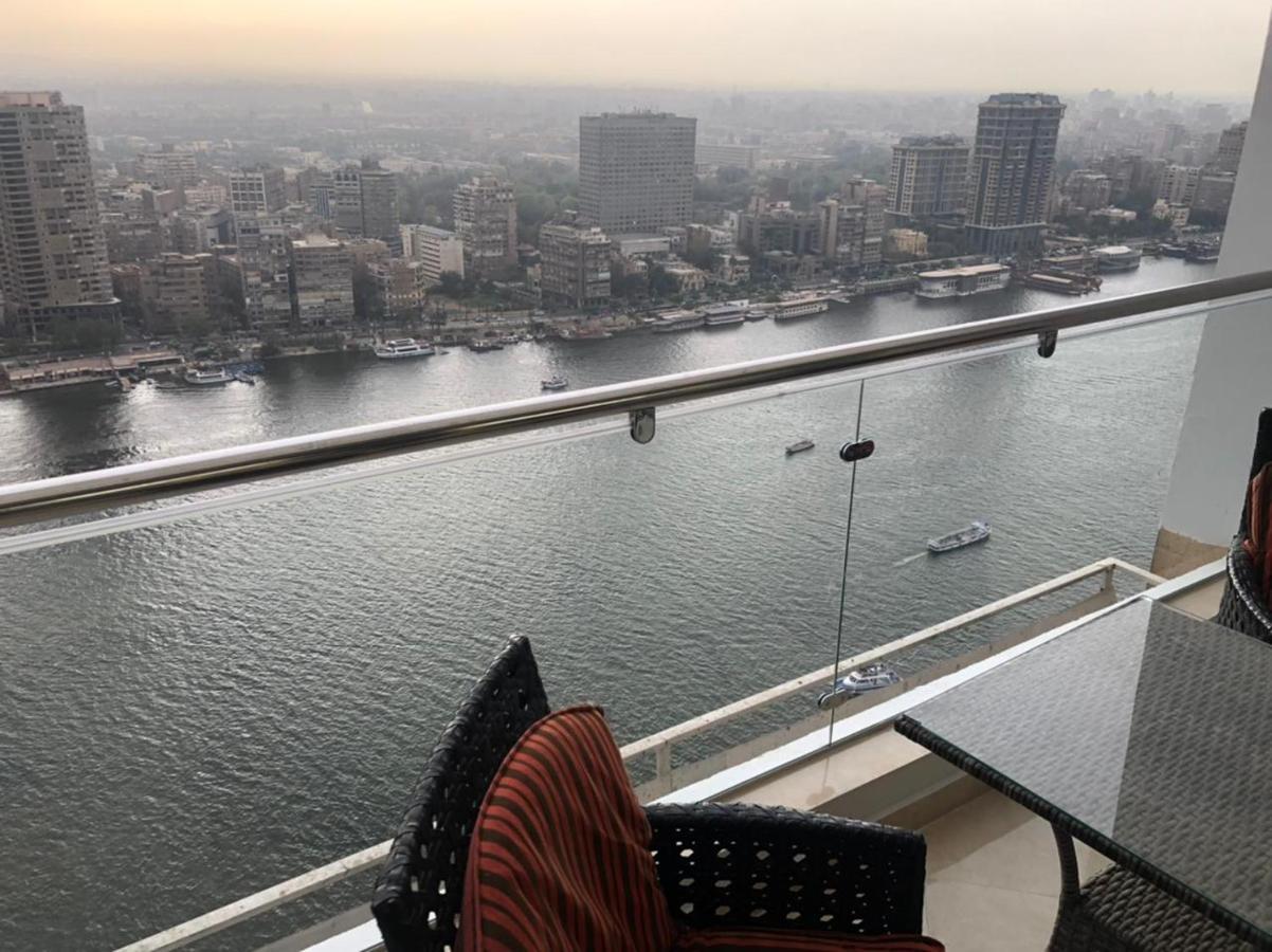 Pyramids Nile Tower Hotel Kairó Kültér fotó