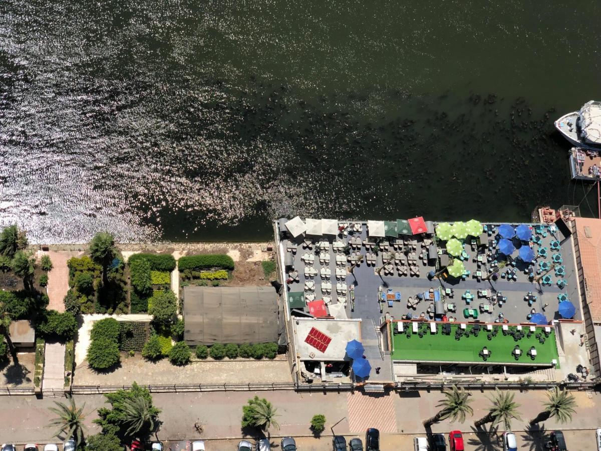 Pyramids Nile Tower Hotel Kairó Kültér fotó