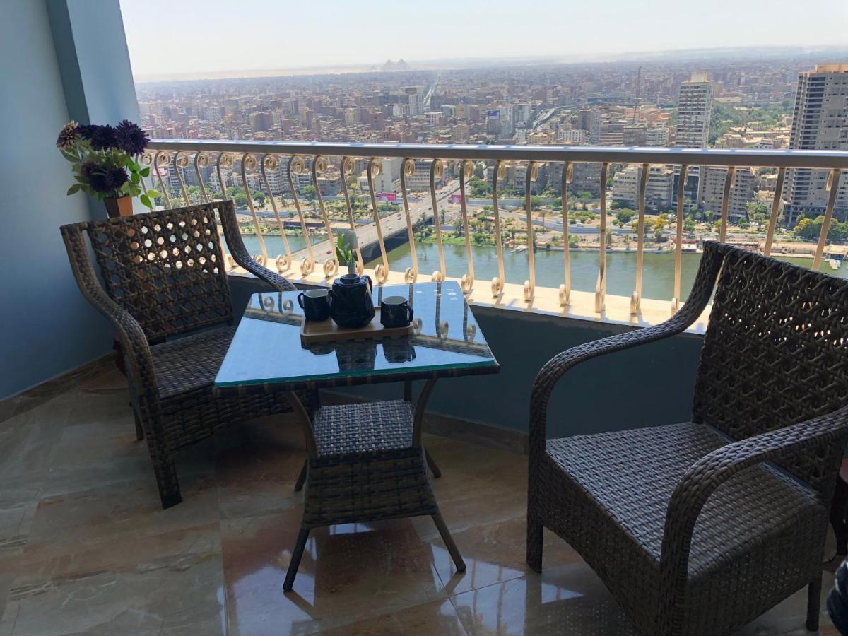 Pyramids Nile Tower Hotel Kairó Kültér fotó