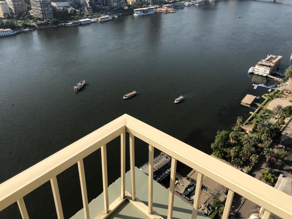 Pyramids Nile Tower Hotel Kairó Kültér fotó